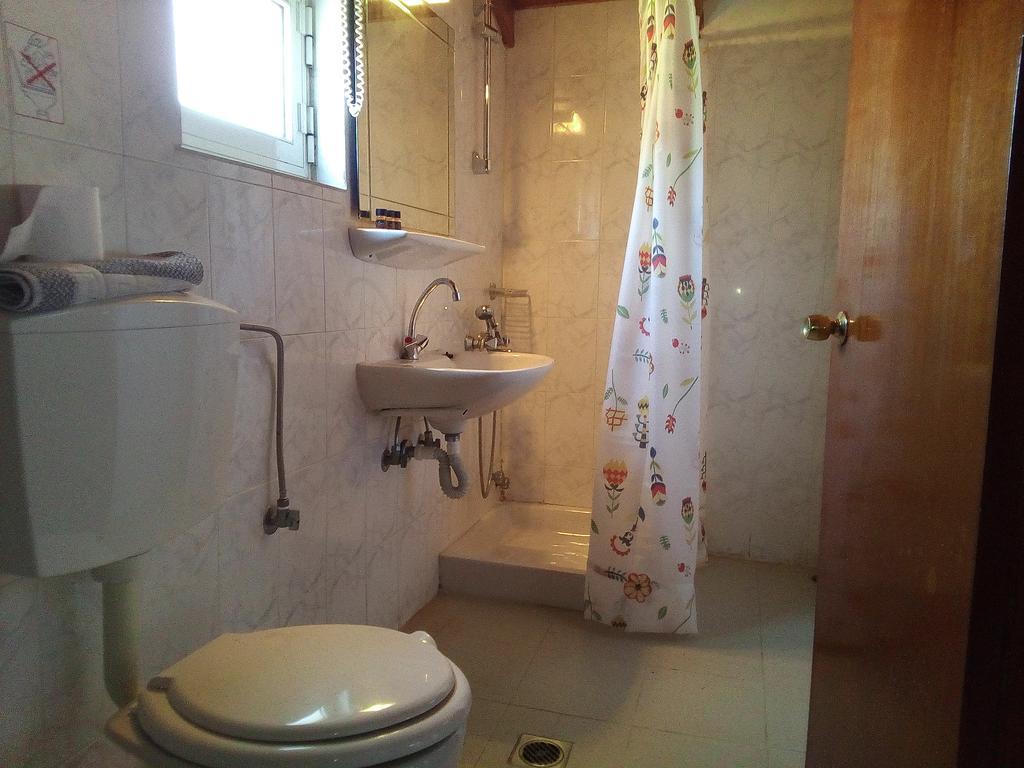 Nicolas Rooms فيسكاردو المظهر الخارجي الصورة