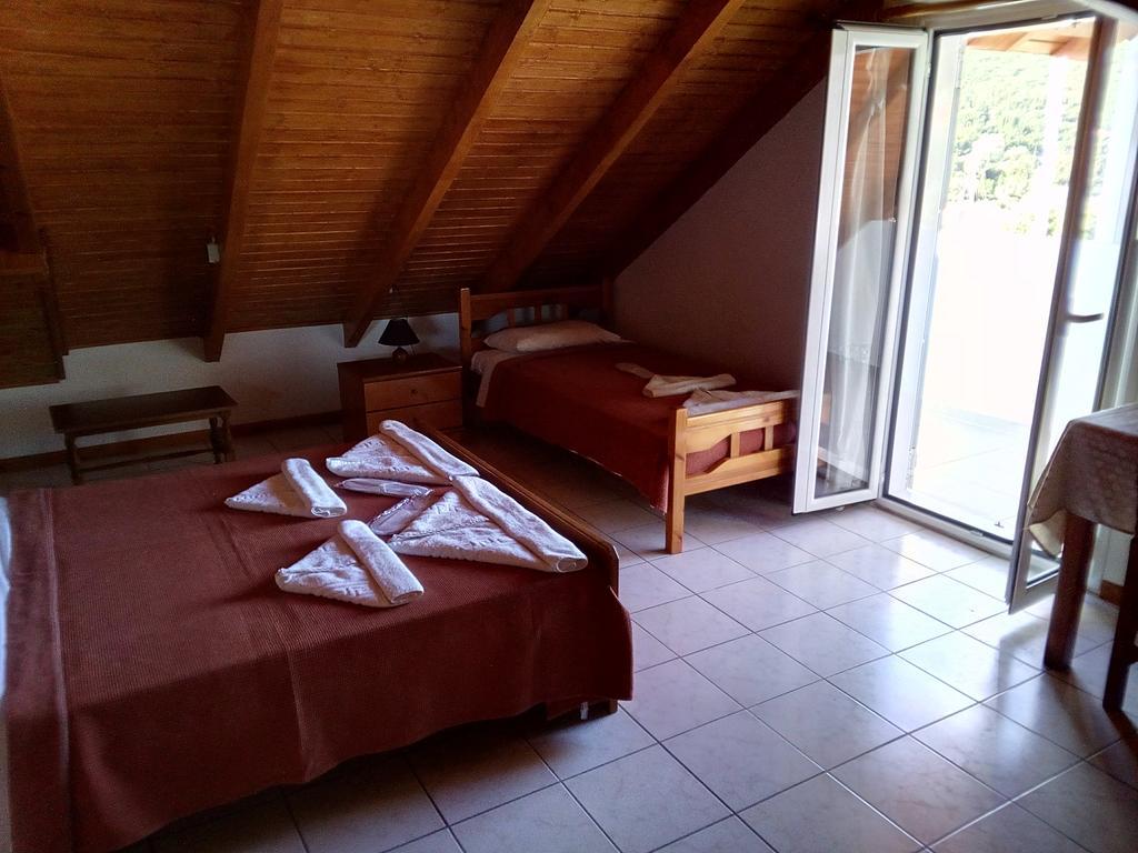 Nicolas Rooms فيسكاردو المظهر الخارجي الصورة